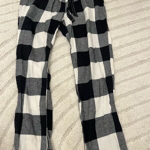 Old Navy Black and White Checkered Kids Sweatpants